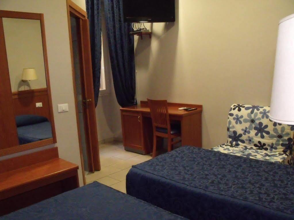 Domus Roxy Hotel Róma Kültér fotó
