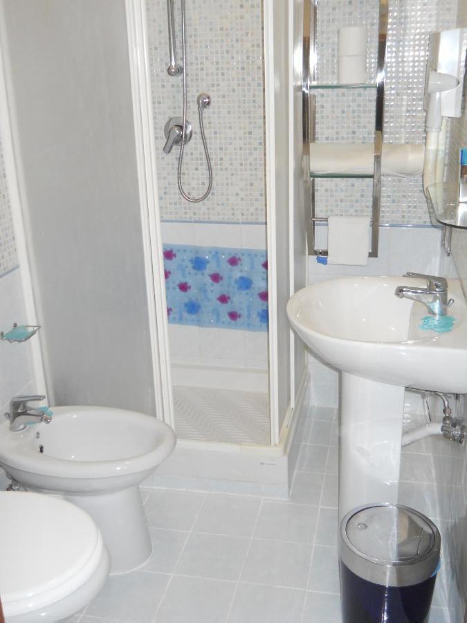 Domus Roxy Hotel Róma Kültér fotó